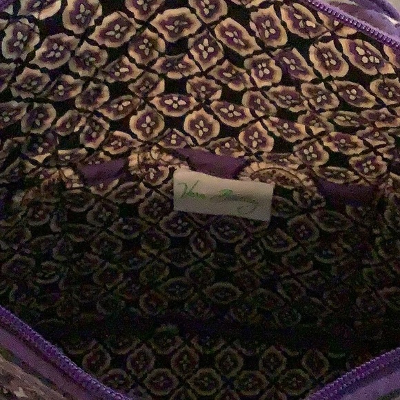 Vera Bradley, purple paisley shoulder bag - Picture 3 of 5